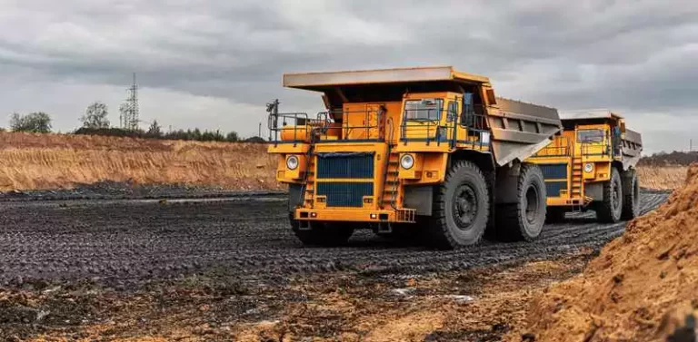 How Tall Is The Average Dump Truck? Understanding The Dimensions And Specifications